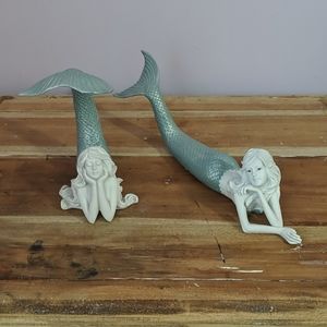 Set of mermaid shelf art